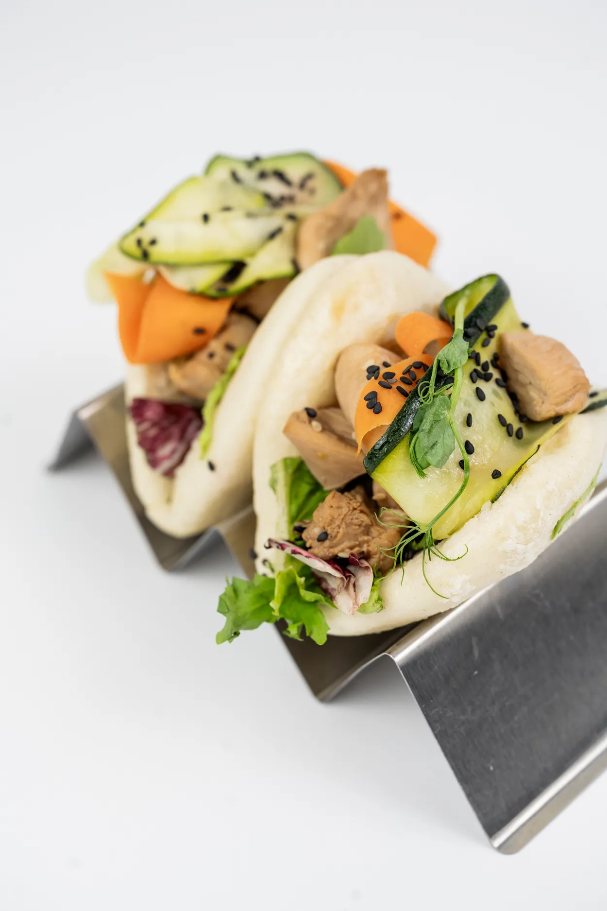 Bułeczka bao z kurczakiem teriyaki